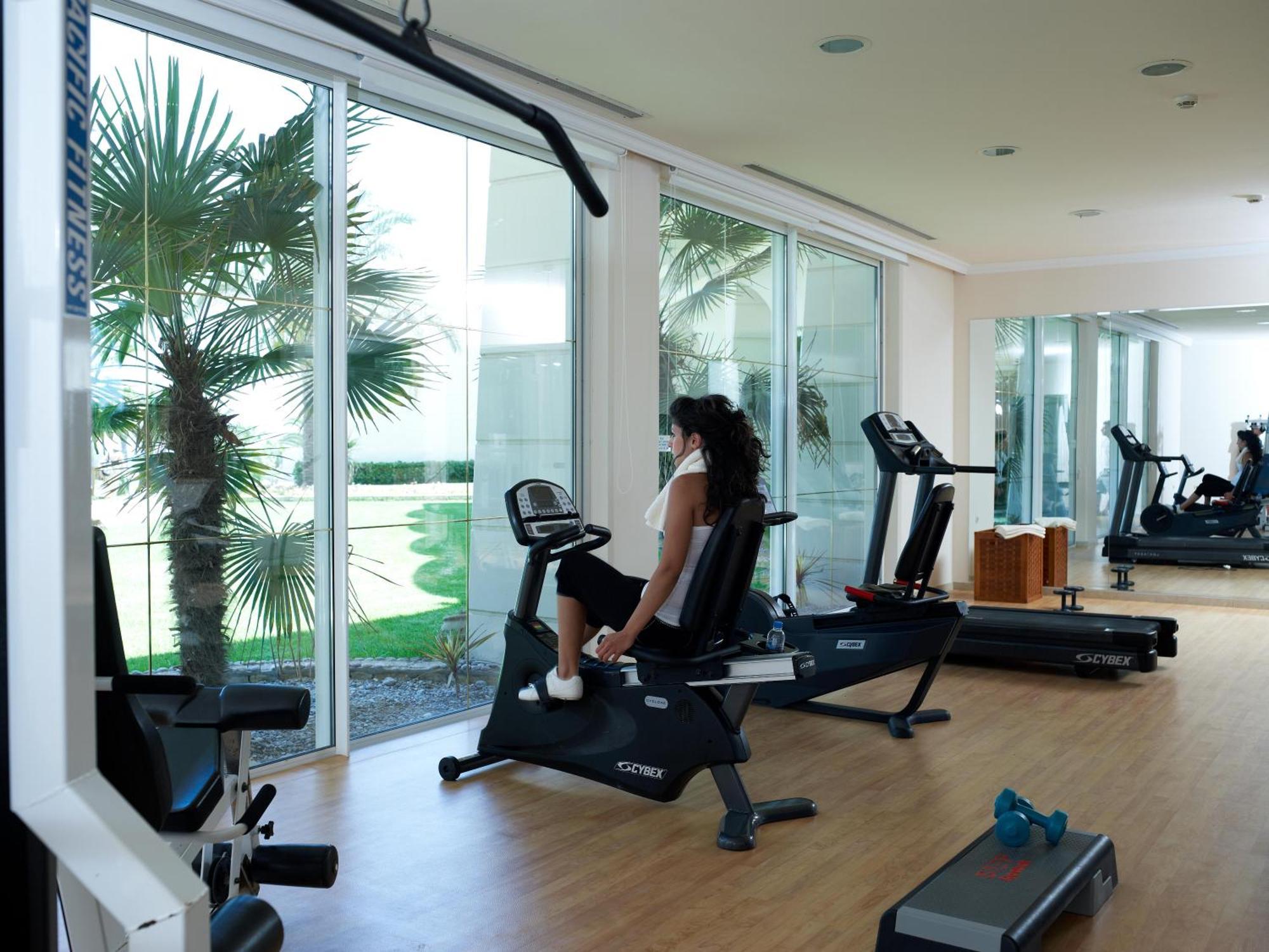 Rodos Palladium Leisure & Wellness Kallithea  Exterior photo The gym at the hotel